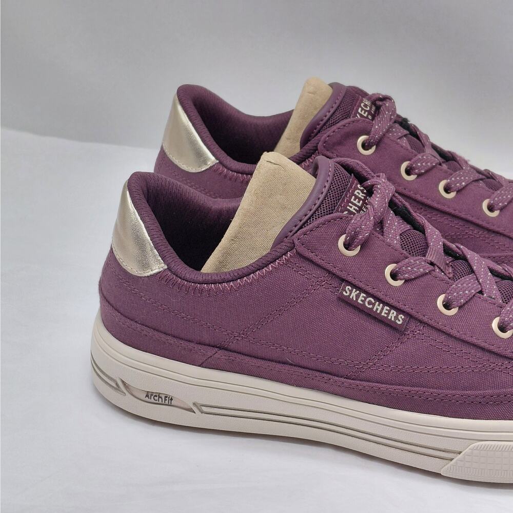 Skechers Womens Low Top Sneakers Size 8 Wine Athleisure Preppy Comfort Shoes - Picture 4 of 13